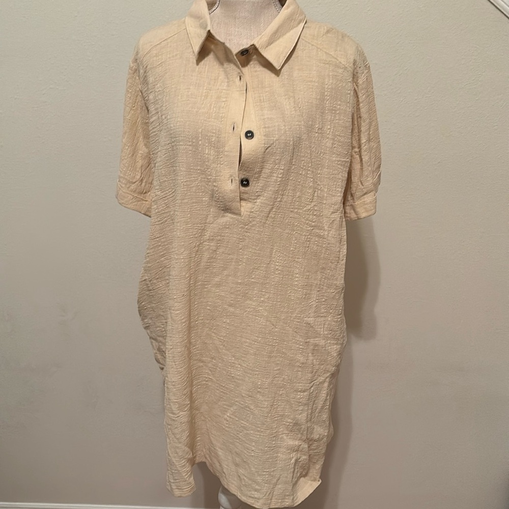 Above the knee pale yellow dress